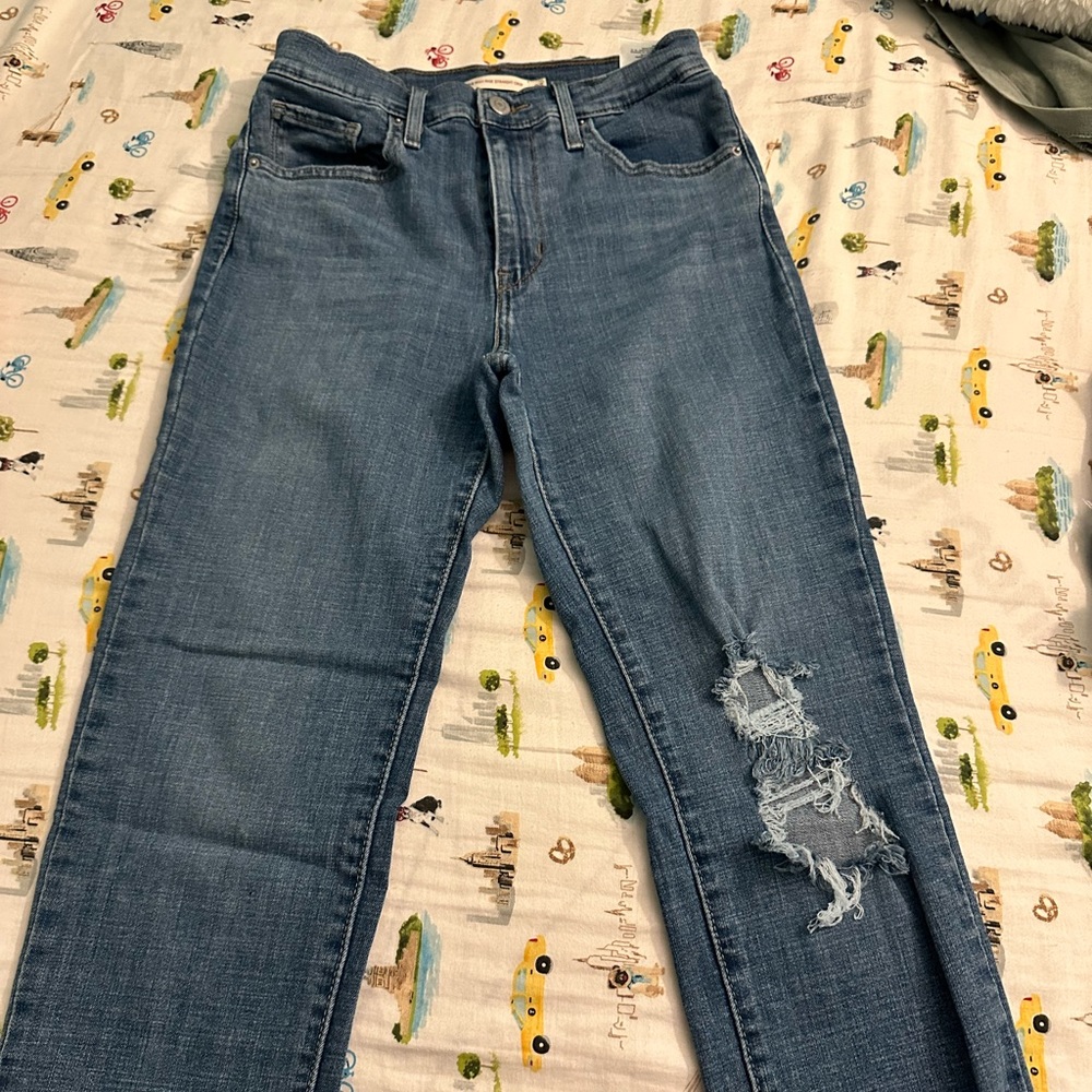 Levi’s 724 Straight